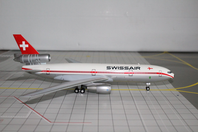 Swissair DC-10-30 (HB-IHA), 1:200 Herpa