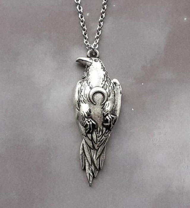 Metal Raven Necklace 