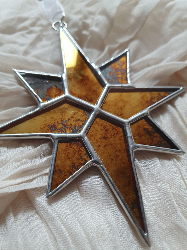 o Etoile Miroir Dorée