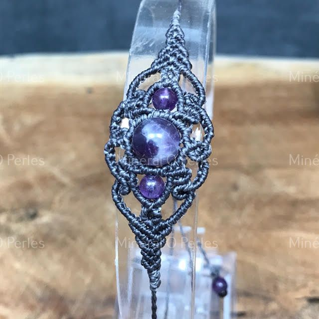 Bracelet &#039;Arabesque&#039; améthyste / Oeil de tigre / ...
