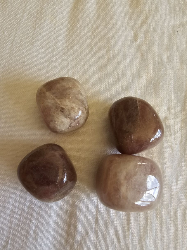 pierre roulé quartz fraise 