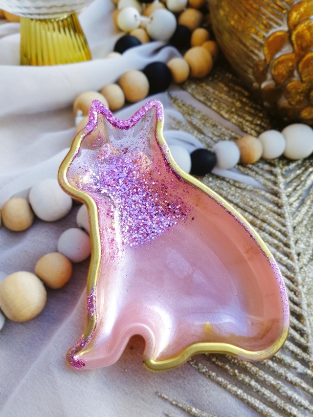 Trinket dish -animal- light pink with glitter 
