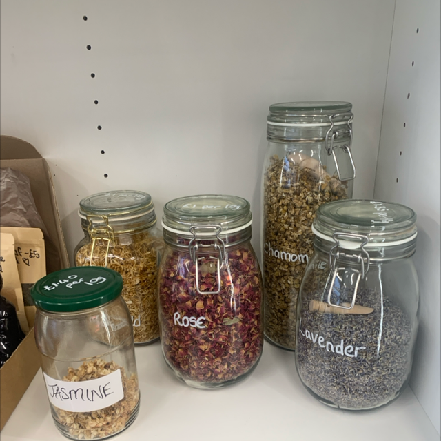 Loose herbs (price is per 10g)