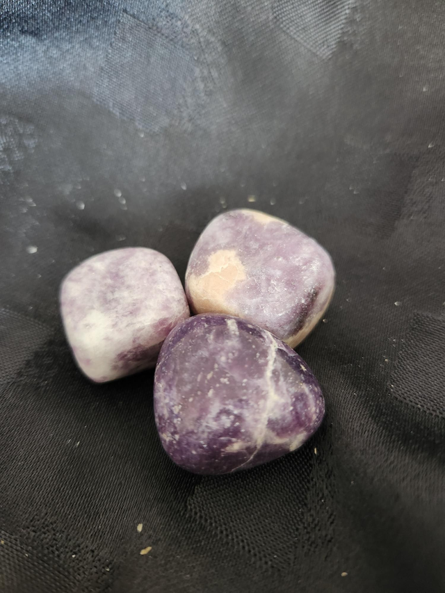 Lepidolite 