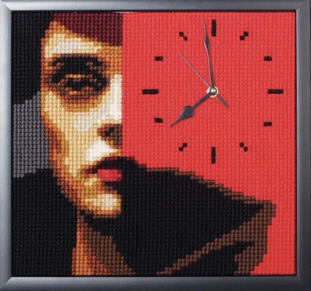 Cross Stitch Kit: Clockwork: Contrasts