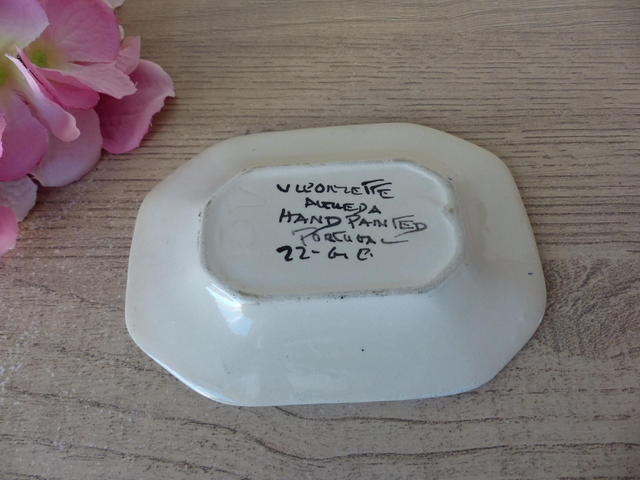 Porte-savon ou vide-poche en céramique du Portugal – Motif coq peint main – Pièce signée Almeida - Décoration pour Cuisine ou Salle de Bain