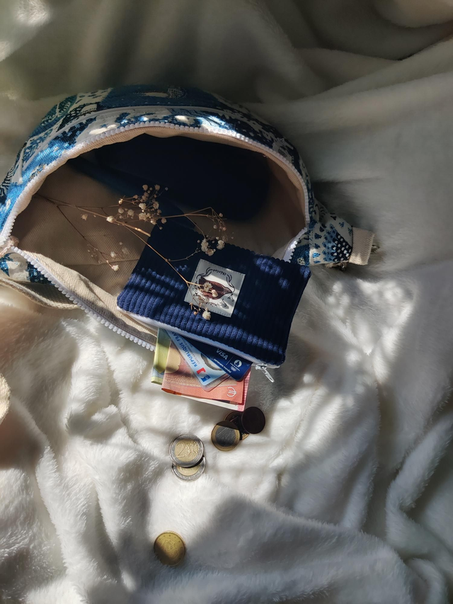 Petite pochette / porte monnaie "bleu"