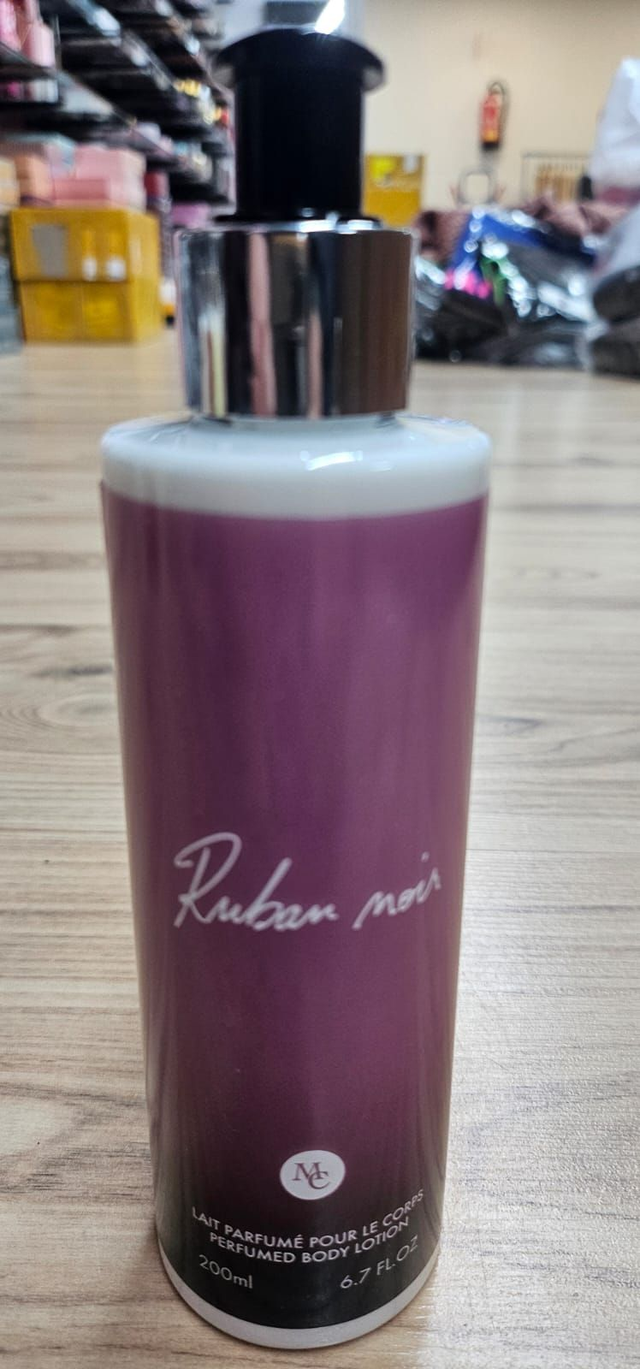 Hand & Body Lotion - Ruban noir (200ml)