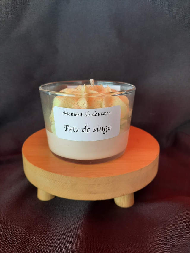Bougie 12h Pets de singe 