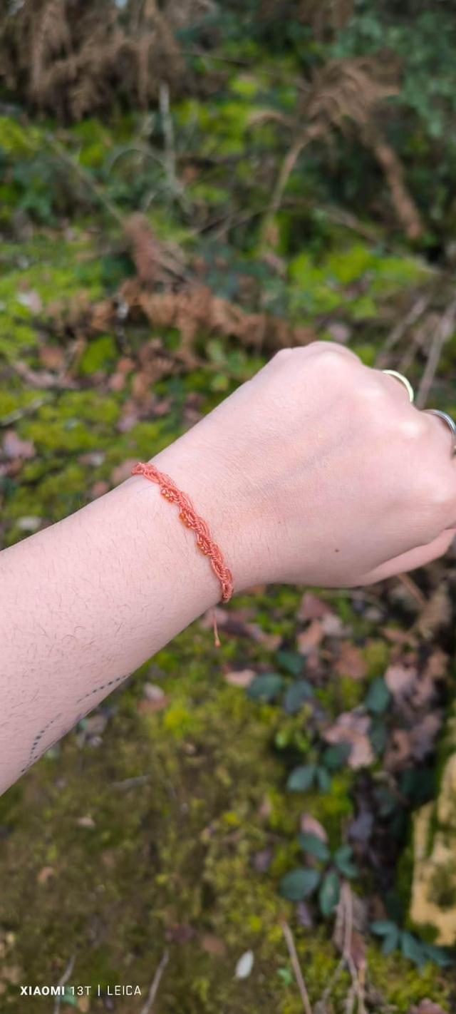 Bracelet effet dentelle orange 