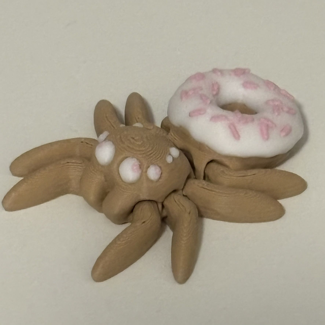 3D Printed Spider With Donut