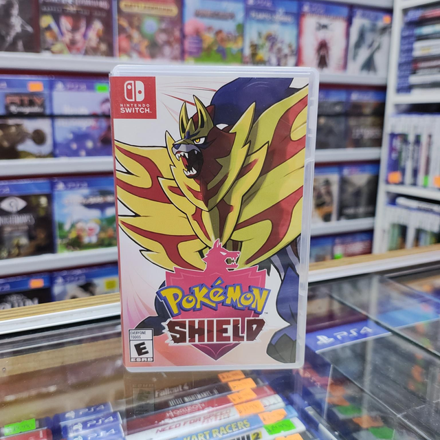 Pokemon Shield Usado