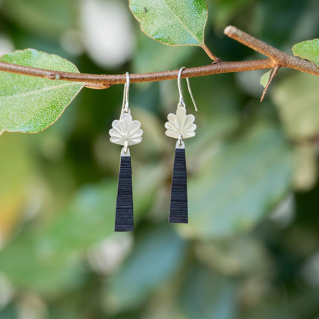 Boucles d'oreilles Calyx - Argent, noir