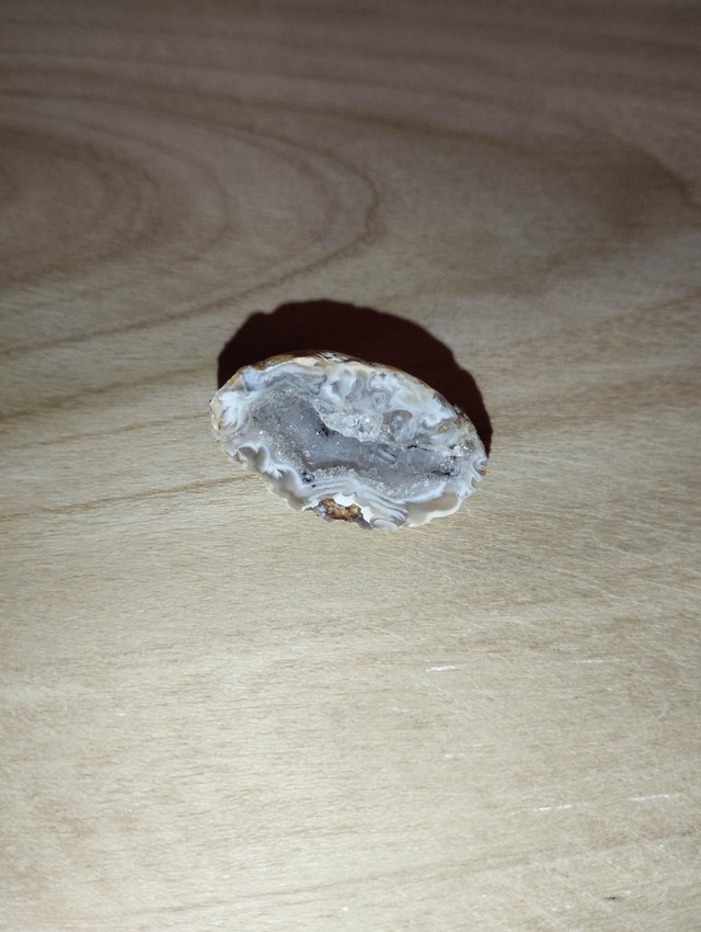 Agate en petite géode 