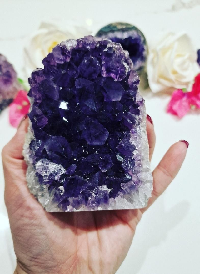 Amethyst Druzy Cut Base 