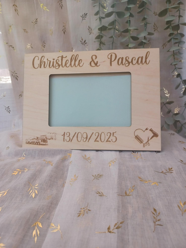 Cadre photo en bois personnalisé mariage – Format 10x15 cm