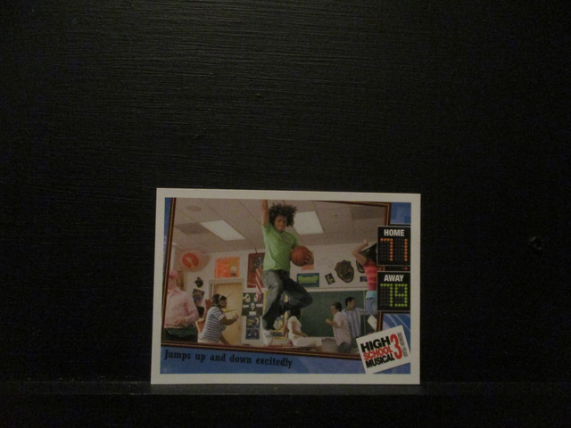 Jumps Up And Down Excitedly - Action Card High School Musical 3 Senior Year Original Trading Card