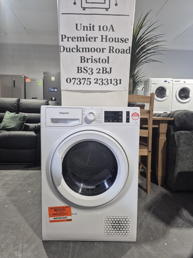 Hotpoint condenser dryer with heatpump £329