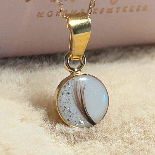 Medaljong harmony • 8mm • 24k gullbelagt • Negar