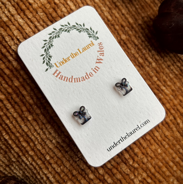 Present Stud Earrings - Black and Iridescent