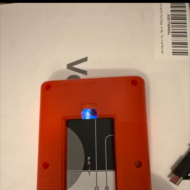 Handheld games console with 400 games