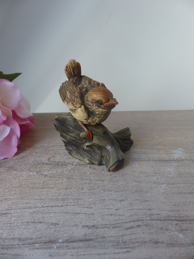 Figurine Oiseau en résine polychrome, Petit Moineau Vintage Faro Lucchesi Peint à la Main en Italie, Collection oiseaux home décor nature