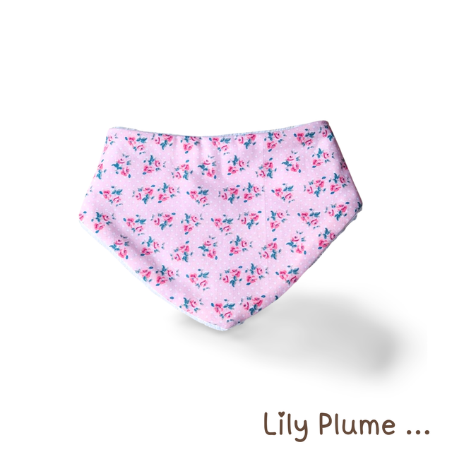 Bavoir de dentition rose fleuries