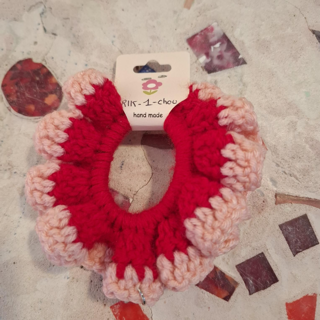 Rik-1 Chouchou rouge rose