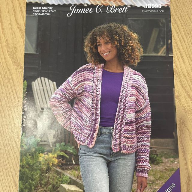 JB998 Ladies Cardigan Super Chunky