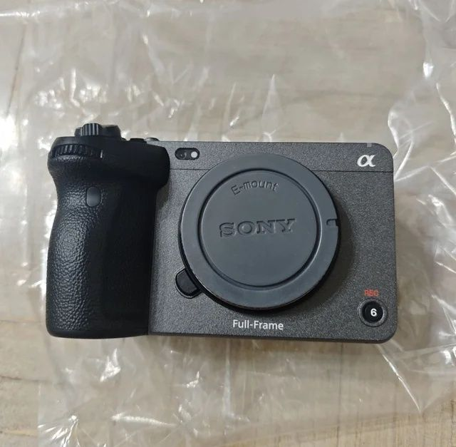 Sony FX3 Full-Frame Cinema Camera – Body Only + Extras
