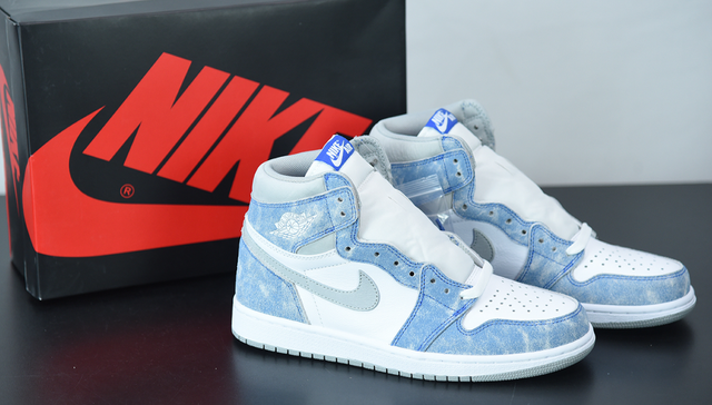 Nike Air Jordan 1, hyper royal