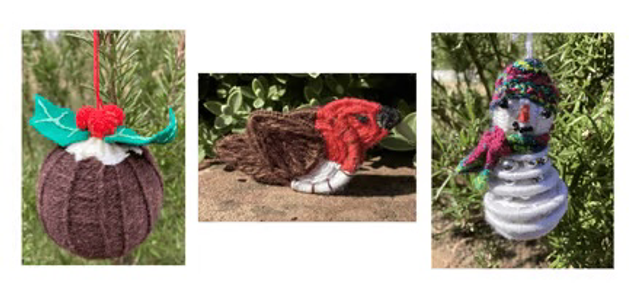 Christmas Dorset Buttons