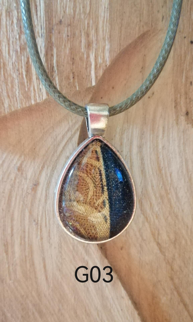 Collier G03 Goutte bicolore 