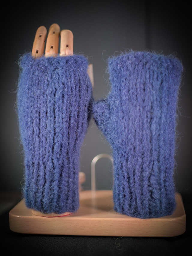 Mitaines en laine d'alpaga et soie bleu marine