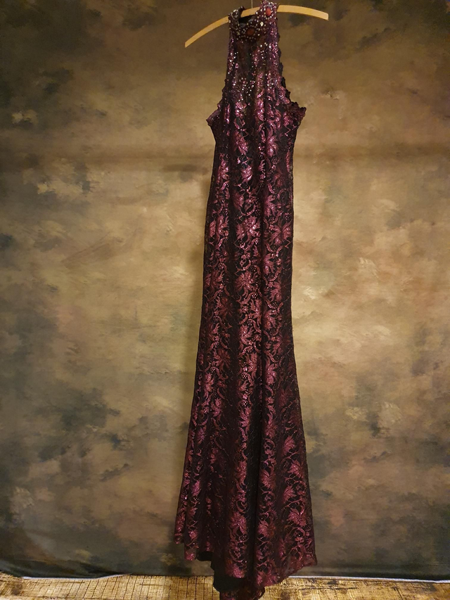 Abendkleid Bordeaux 36 Halter