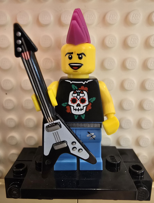 LEGO col052 Punk Rocker Minifigur
