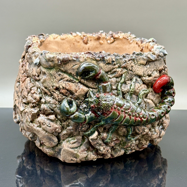 Scorpion crackpot