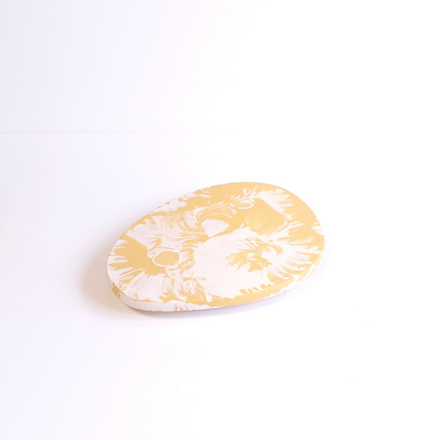 Dessous de plat jaune