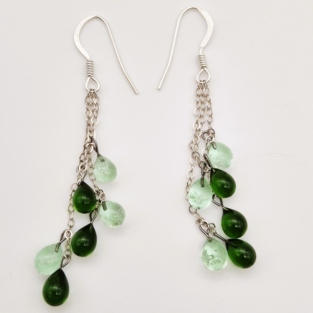 Boucles d'oreilles Gouttes vertes foncées et vertes claires