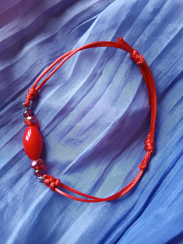 Bracelet perle ovoïde rouge brillant