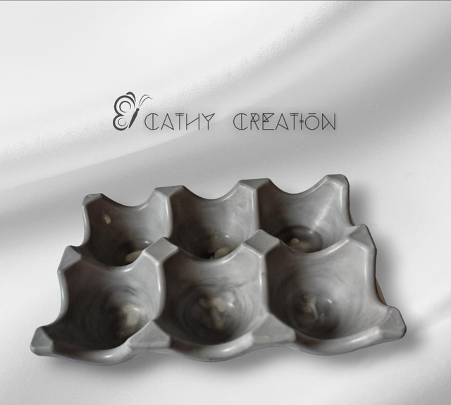 Rangement oeufs gris en aquaresine 