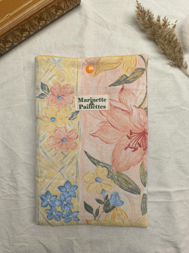 Pochette à livre de poche - fleurs