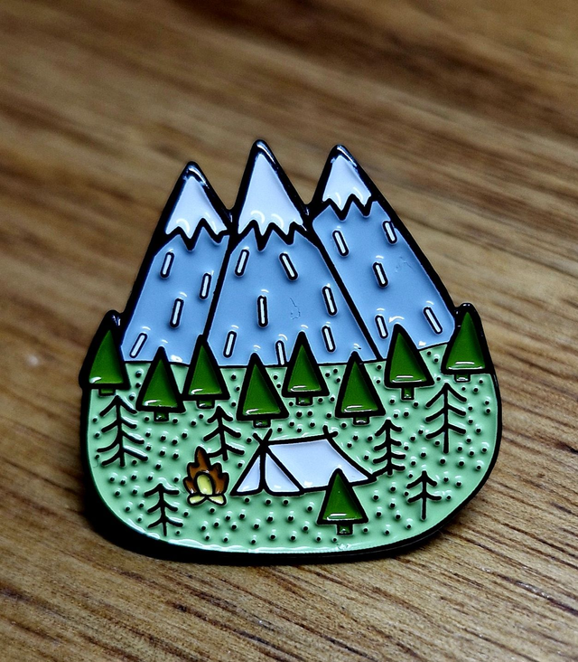 PIN'S WILD LIFE