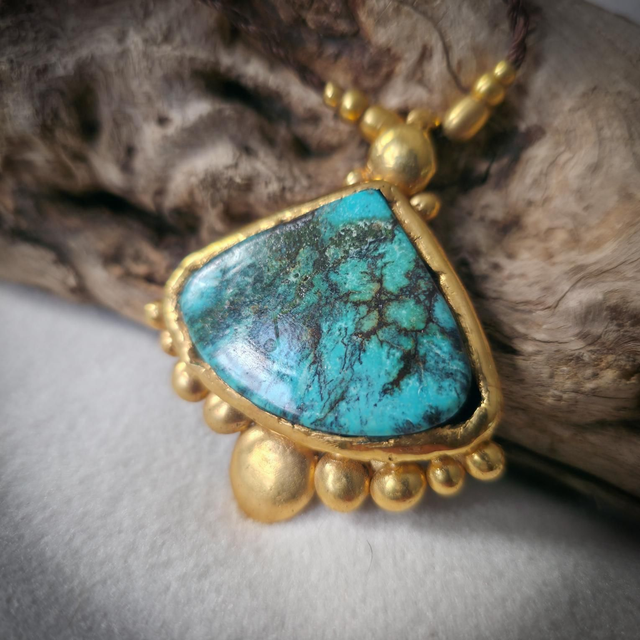 Colar Deméter com Turquesa de Hubei