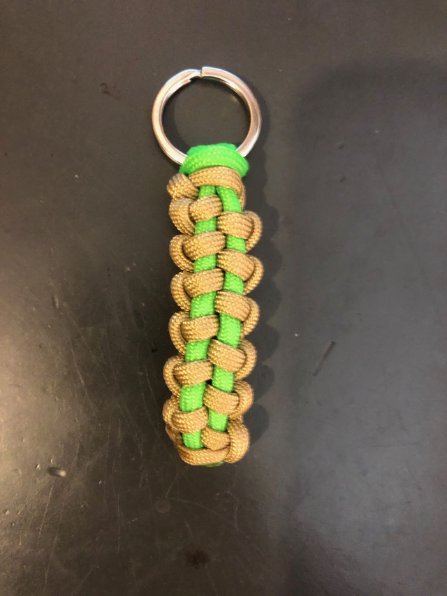 Enkele cobra met streepjes