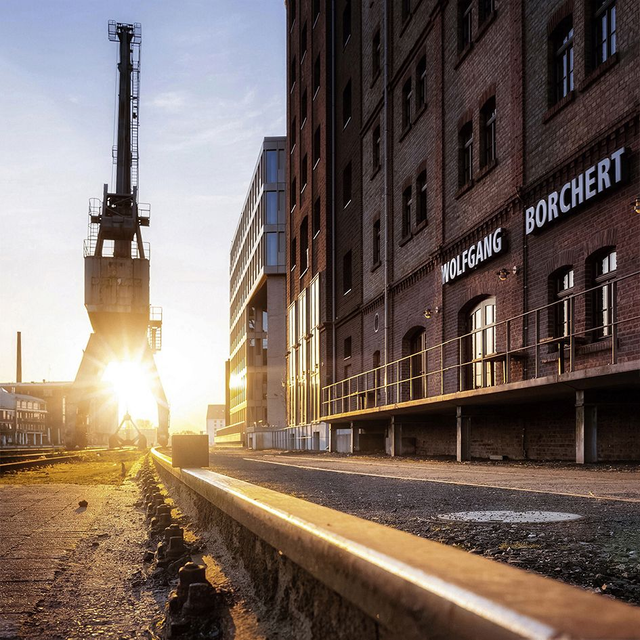 Am Hafen entlang