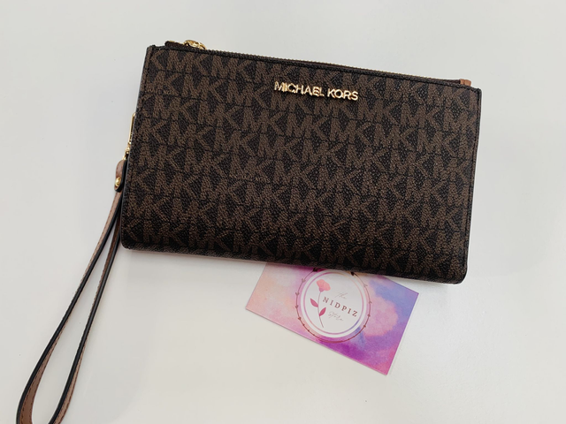 Michael Kors - Billetera Jet Set Travel para Smartphone (Brown)