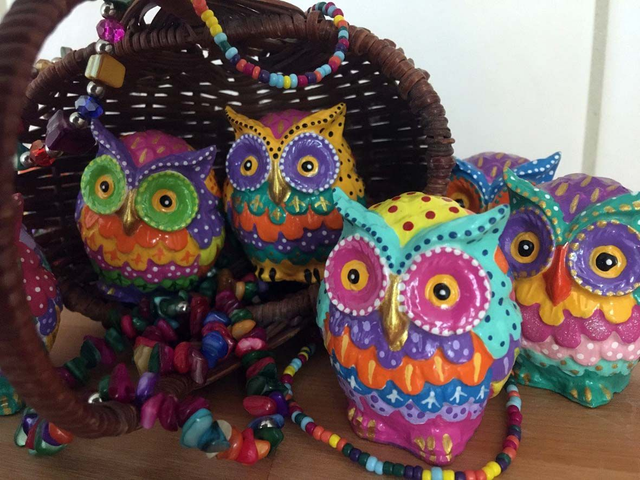 Mini-Eulen, handbemalt im Mandala-Stil, als Dekoration für drinnen und draußen