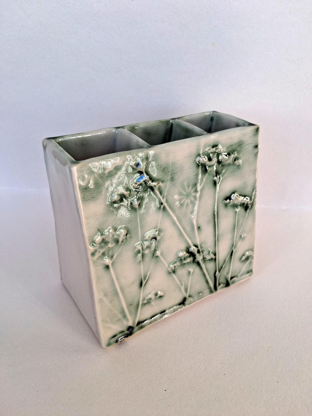 Rectangular plant vase 1