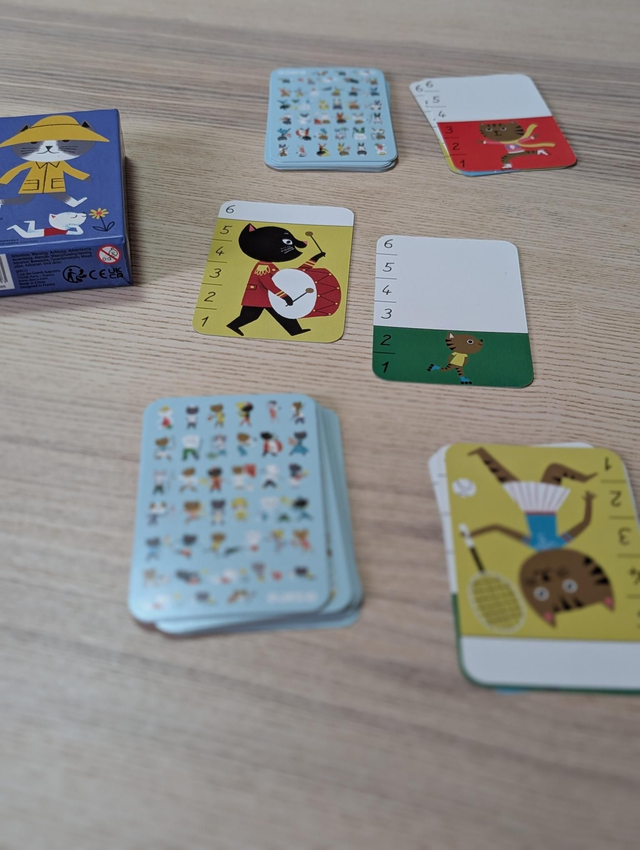 Bata-Miaou Djeco - Prix neuf : 8.99 euros